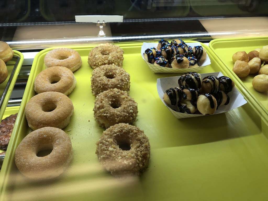 Serena Donuts | 13018 Woodforest Blvd Ste R, Houston, TX 77015, USA | Phone: (713) 497-5557