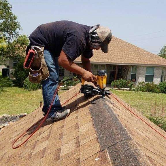 J&J Pro Roofing and Construction | 6103 Collingsworth St, Houston, TX 77026, USA | Phone: (830) 220-8571