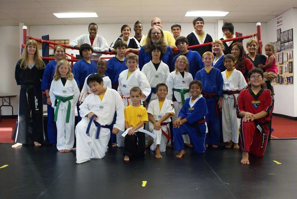 Montenegros Martial Arts | 2206 E Broadway St suite f, Pearland, TX 77581 | Phone: (281) 485-5151