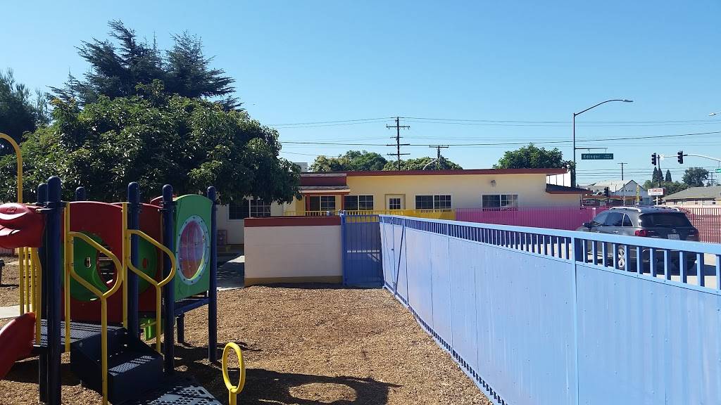 Sunflower Preschool | 2129 W Edinger Ave, Santa Ana, CA 92704, USA | Phone: (714) 979-7422