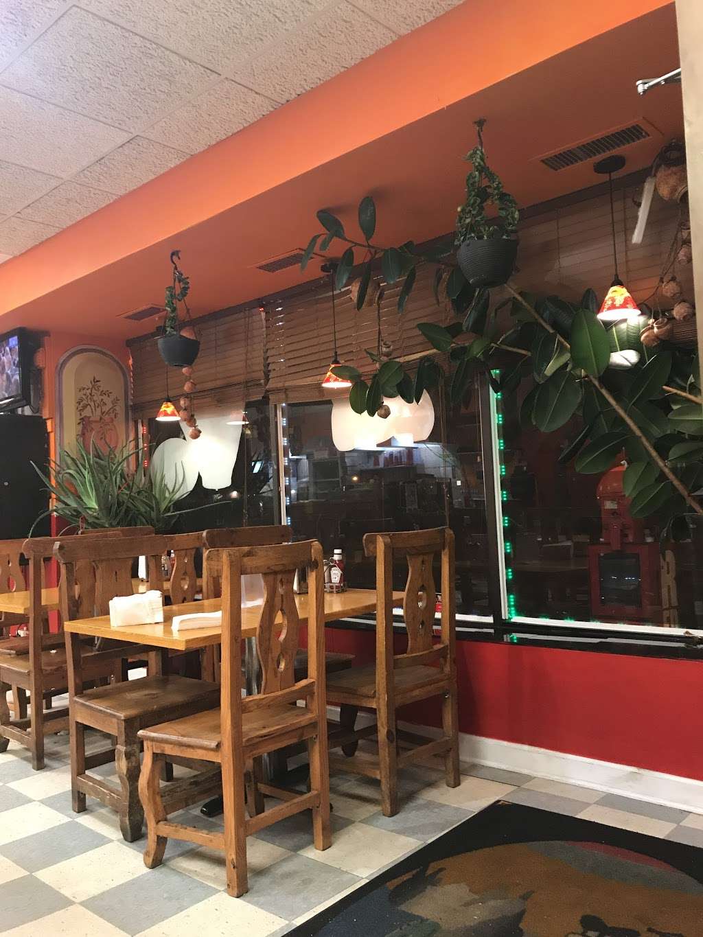 Taqueria Amigo Chino 2 | 5959 W Lawrence Ave, Chicago, IL 60630, USA | Phone: (773) 853-0170