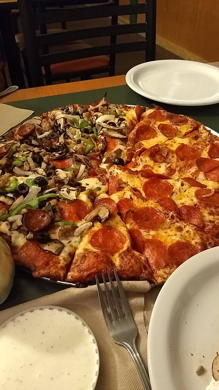 Round Table Pizza | 2234 Sunrise Blvd, Gold River, CA 95670, USA | Phone: (916) 635-9564