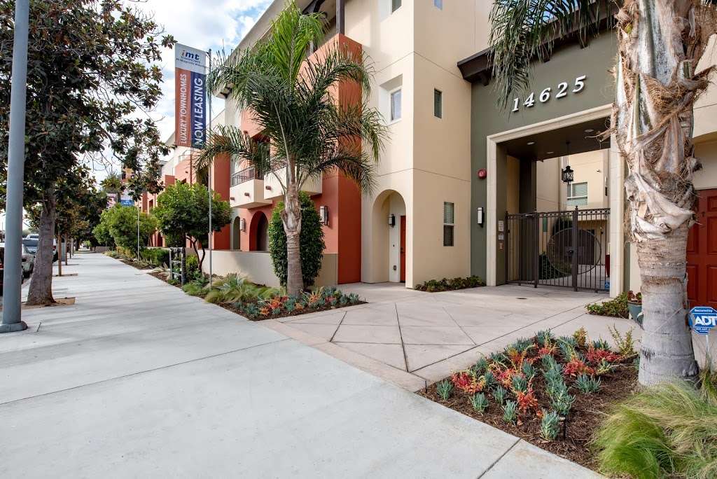 IMT Townhomes at Magnolia Woods | 14625 W Magnolia Blvd, Sherman Oaks, CA 91403 | Phone: (818) 650-4083