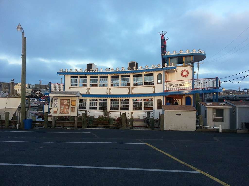 River Belle Cruise and Dinner Boat | 47 Broadway, Point Pleasant Beach, NJ 08742 | Phone: (732) 892-3377