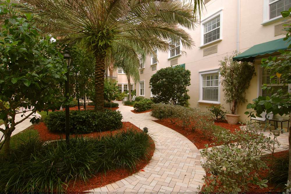 Tequesta Terrace | 400 N US-1, Tequesta, FL 33469 | Phone: (561) 291-7026