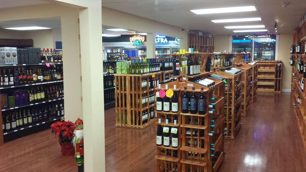 Mayo Liquors | 200 Mayo Rd, Edgewater, MD 21037, USA | Phone: (443) 607-6116