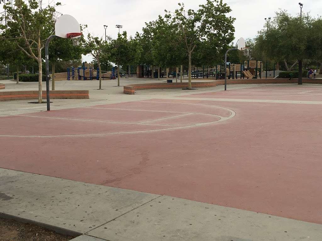 Marie Kerr Park | 39700 30th St W, Palmdale, CA 93551, USA | Phone: (661) 267-5675