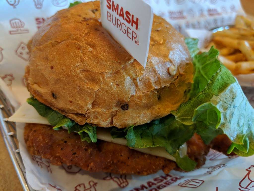 Smashburger Fort Mill | 1329 Broadcloth Street, Fort Mill, SC 29715 | Phone: (803) 792-0525