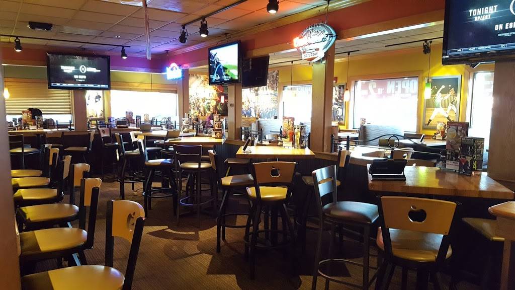 Applebees Grill + Bar | 6301 Lake Worth Blvd, Lake Worth, TX 76135, USA | Phone: (817) 237-9344