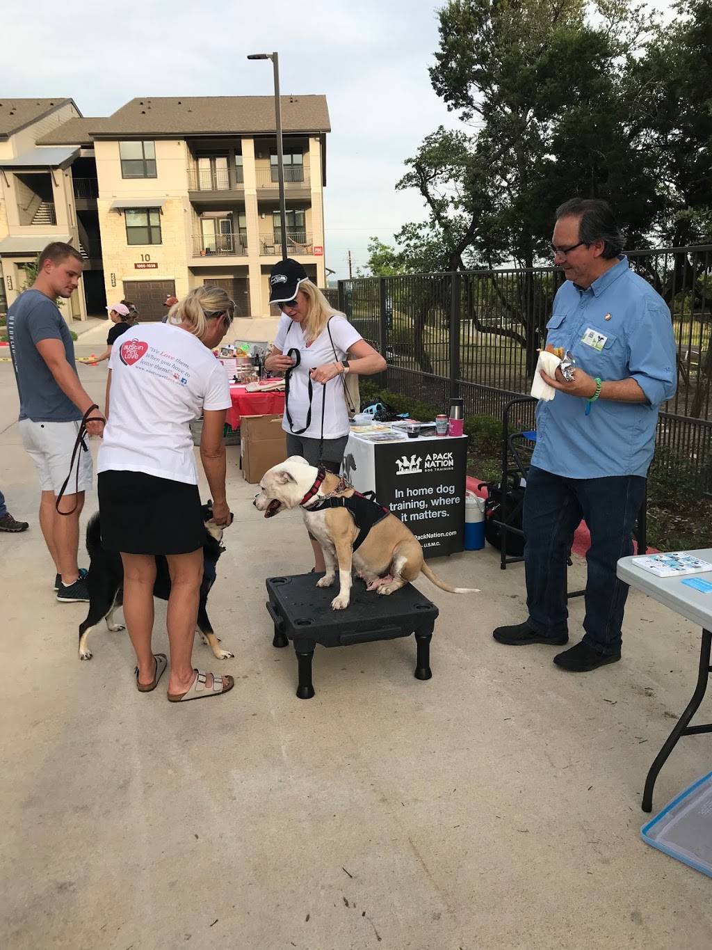 Austin Pet Love | 1201 Carlotta Ln #1530, Austin, TX 78733, USA | Phone: (512) 803-3483