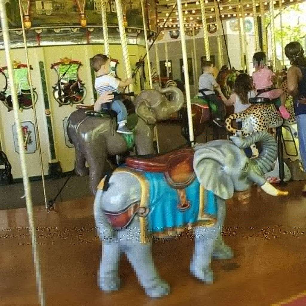 Carousel For All Children | 2 Eton Pl, Staten Island, NY 10314, USA | Phone: (718) 667-2165