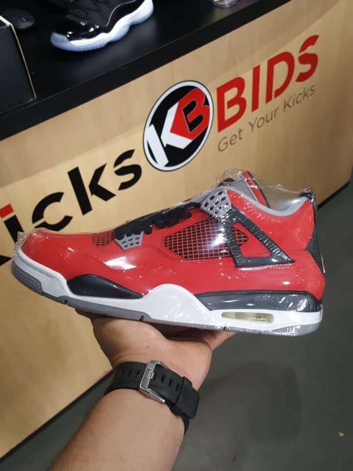 KicksBids | 421 W Katella Ave, Anaheim, CA 92802, USA | Phone: (714) 215-4840