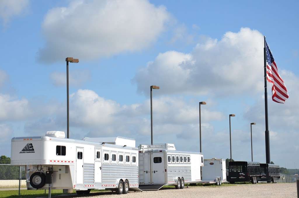 NRS Trailers Willis, Texas | 17425 US-75, Willis, TX 77378, USA | Phone: (936) 344-0200