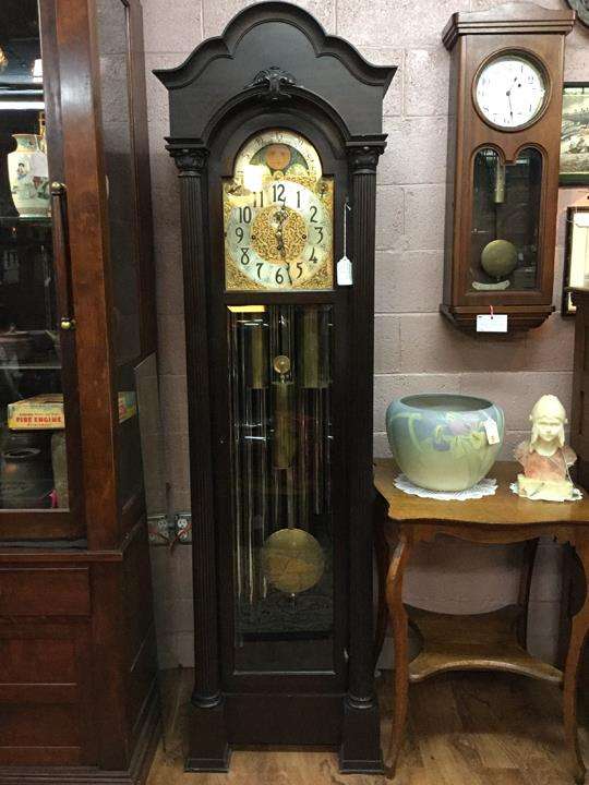 Aly Antiques | 74 N Oak St, Manteno, IL 60950, USA | Phone: (708) 516-9685