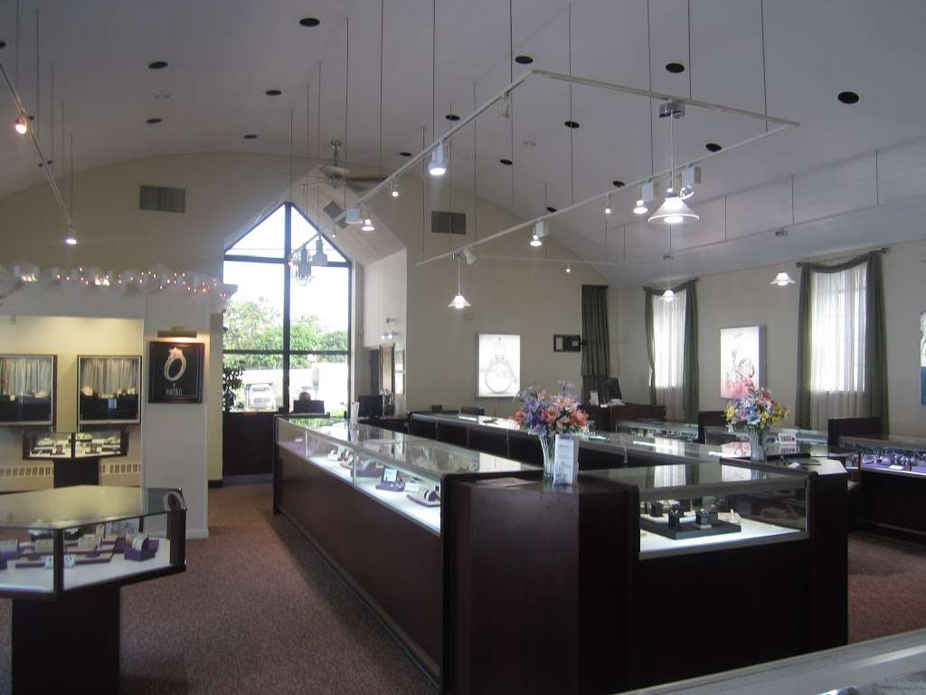 George & Co Diamond Jewelers | 115 Main St, Dickson City, PA 18519, USA | Phone: (570) 383-8339