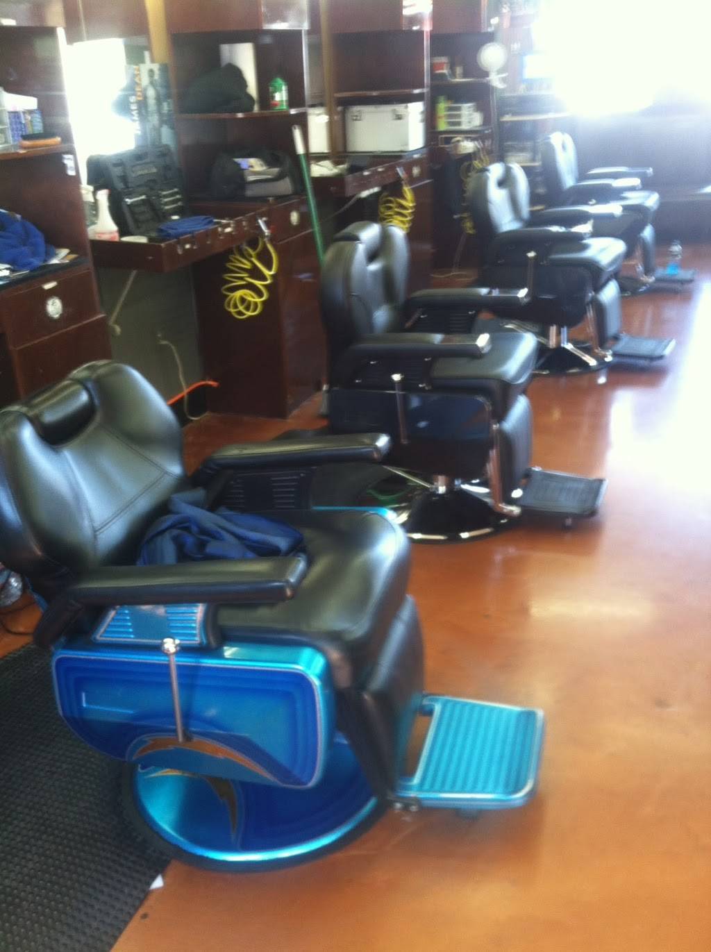 South Bay Barber Shop | 682 Broadway, Chula Vista, CA 91910, USA | Phone: (619) 425-7808