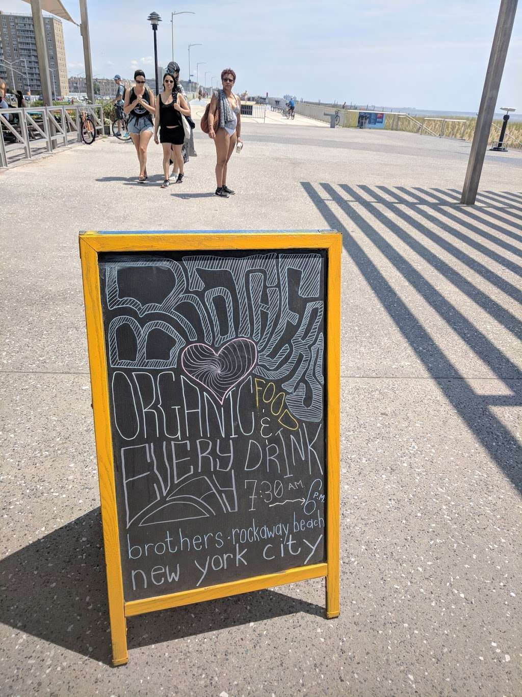 Brothers Rockaway | 106-01 Shore Front Pkwy, Rockaway Park, NY 11694, USA