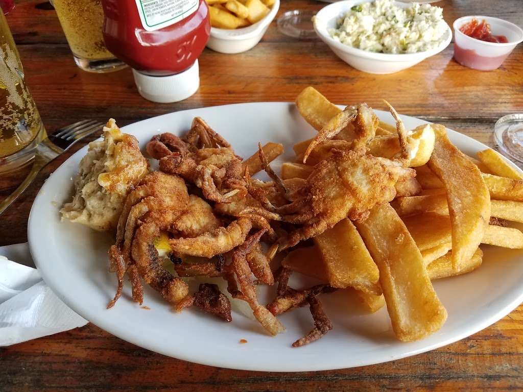 Capt. Tylers Crabhouse | 923 Spruce St, Crisfield, MD 21817, USA | Phone: (410) 968-1131