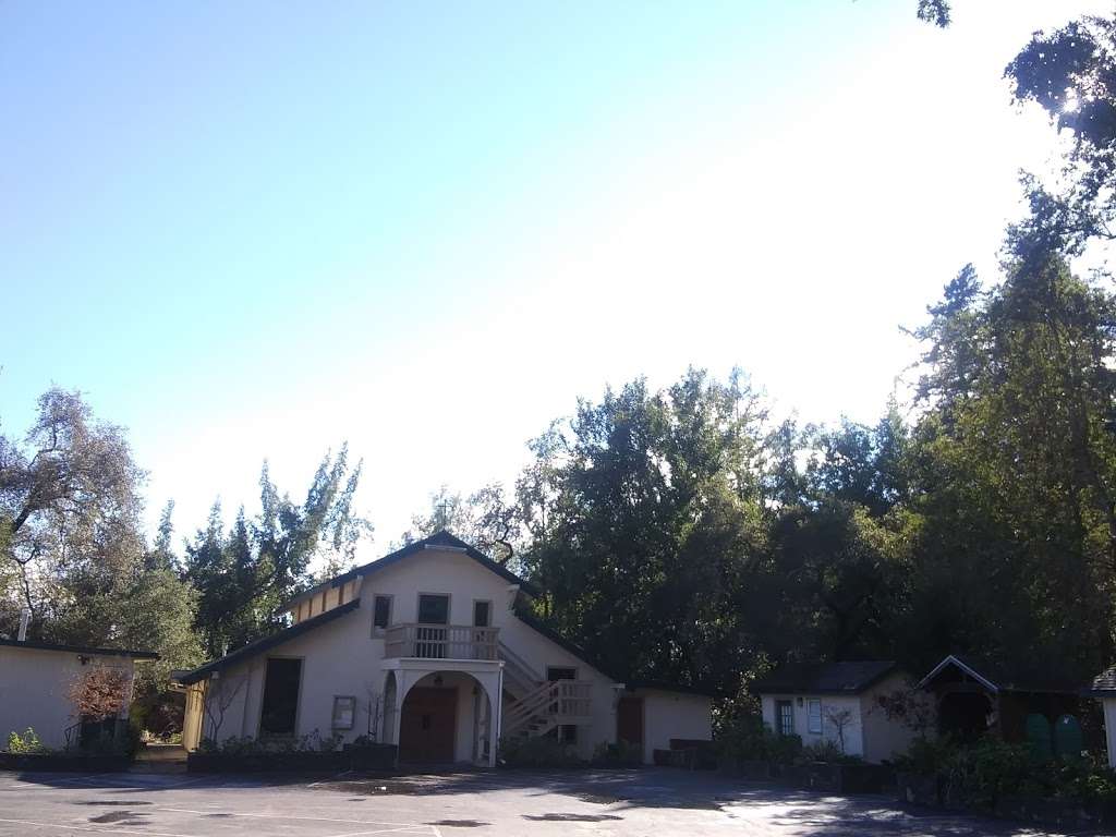 St. Aloysius Retreat House | 19101 Bear Creek Rd, Los Gatos, CA 95033, USA | Phone: (408) 354-7703