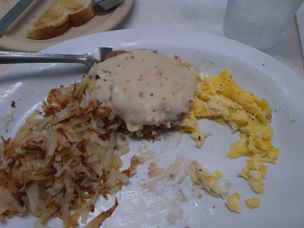 Georges Diner | 2539 Woodson Rd, Overland, MO 63114 | Phone: (314) 428-1143