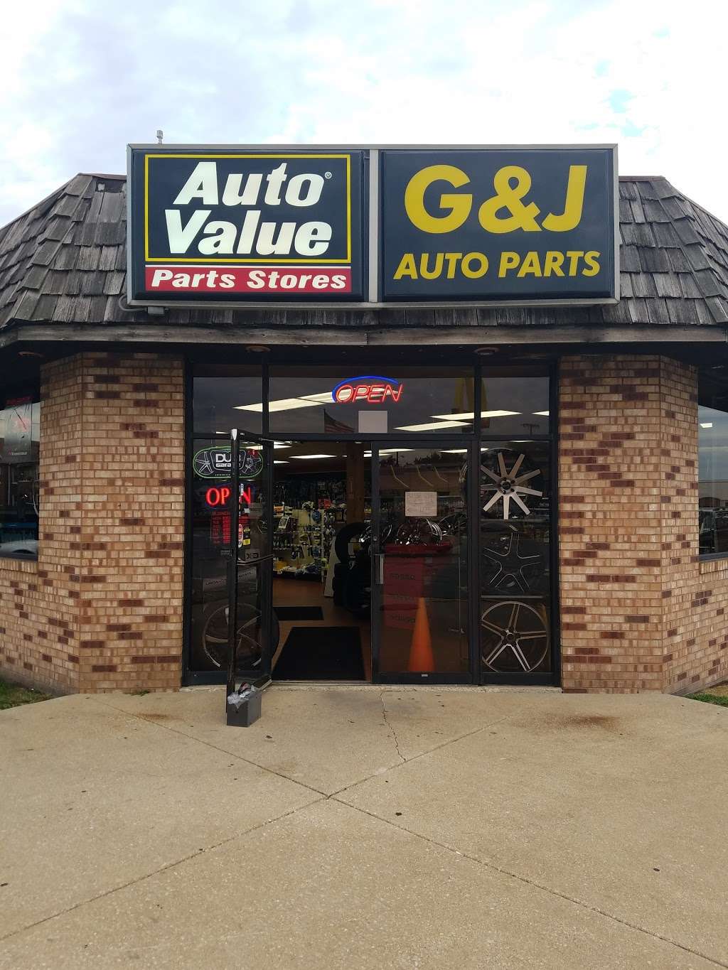 G&J AUTO PARTS OF EAST CHICAGO | 1902 E Columbus Dr, East Chicago, IN 46312, USA | Phone: (219) 392-1338