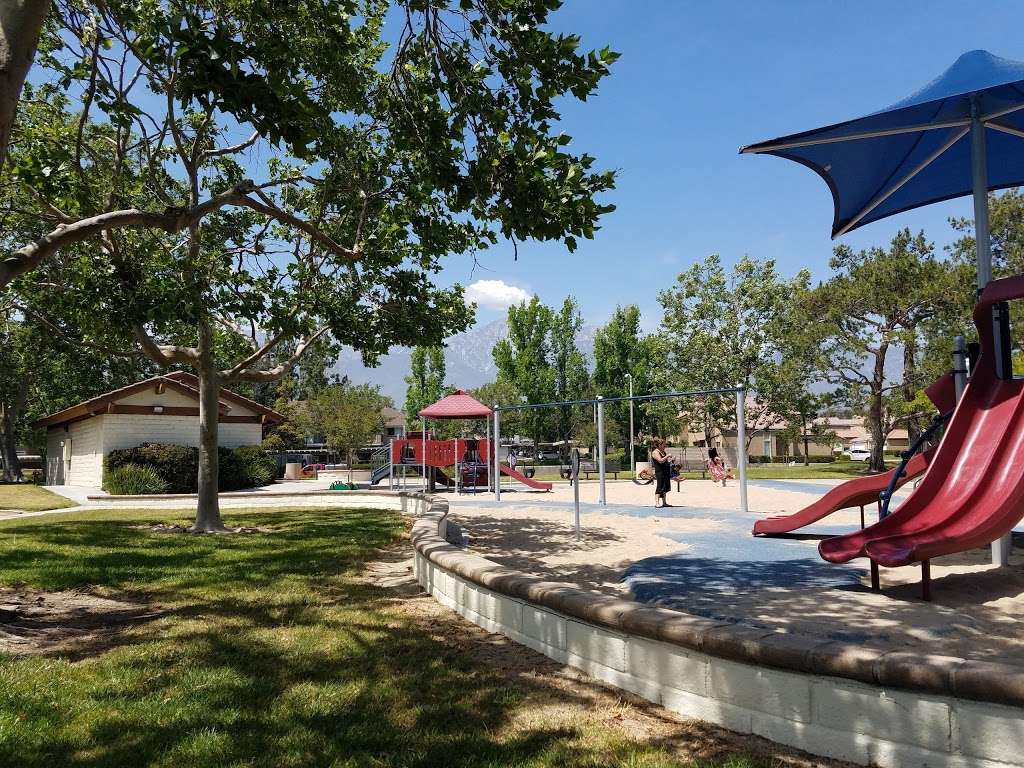 Coyote Canyon Park | 10987 Terra Vista Pkwy, Rancho Cucamonga, CA 91730, USA | Phone: (909) 477-2765