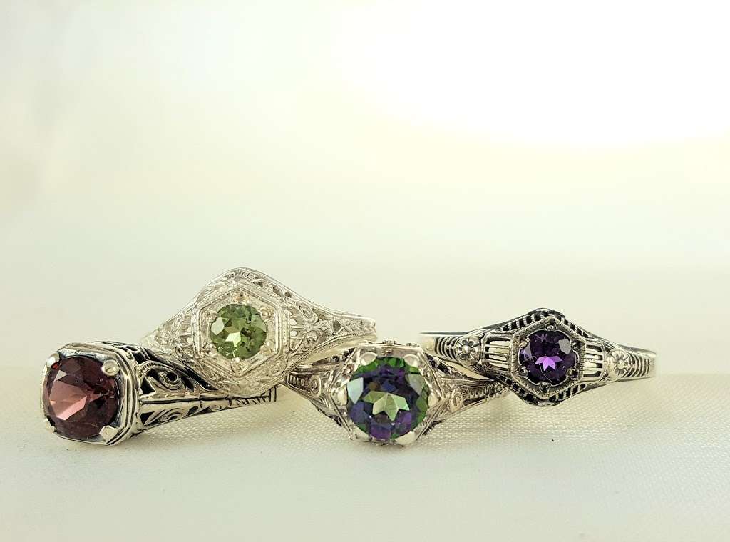 Janeliunas Jewelry | PO Box 417, Townsend, MA 01469, USA | Phone: (978) 597-5939