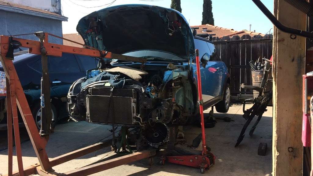 B & R Auto Repair | 2923, 3461 Euclid Ave, San Diego, CA 92105, USA | Phone: (619) 640-5286