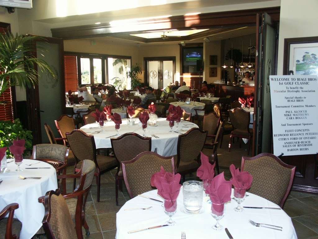 Sierra Lakes Golf Club | 16600 Clubhouse Dr, Fontana, CA 92336, USA | Phone: (909) 350-2500