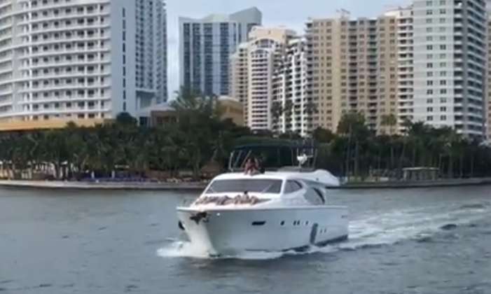 Miami Beach Luxury Yacht Charters | 5005 Collins Ave, Miami Beach, FL 33140, USA | Phone: (305) 944-4323