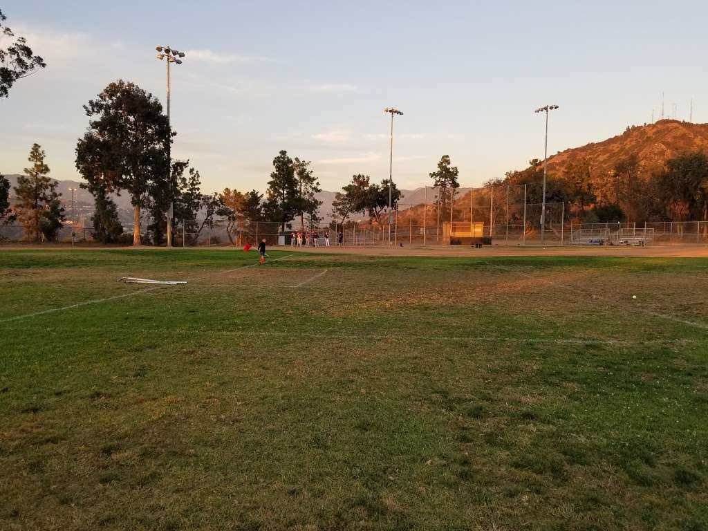 Lower Scholl Canyon Park | 2849 E Glenoaks Blvd, Glendale, CA 91206, USA | Phone: (818) 548-2184