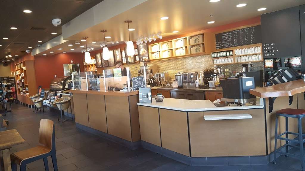 Starbucks | 3165 E Lincoln Dr #120, Phoenix, AZ 85016, USA | Phone: (602) 956-2394