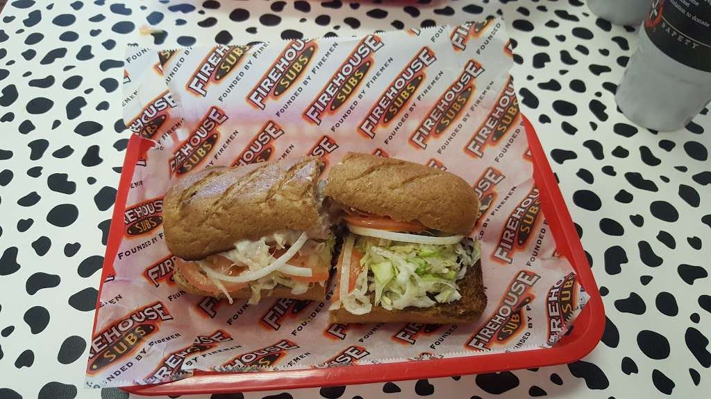 Firehouse Subs | 304 Bay Area Blvd #100, Webster, TX 77598 | Phone: (281) 338-7829