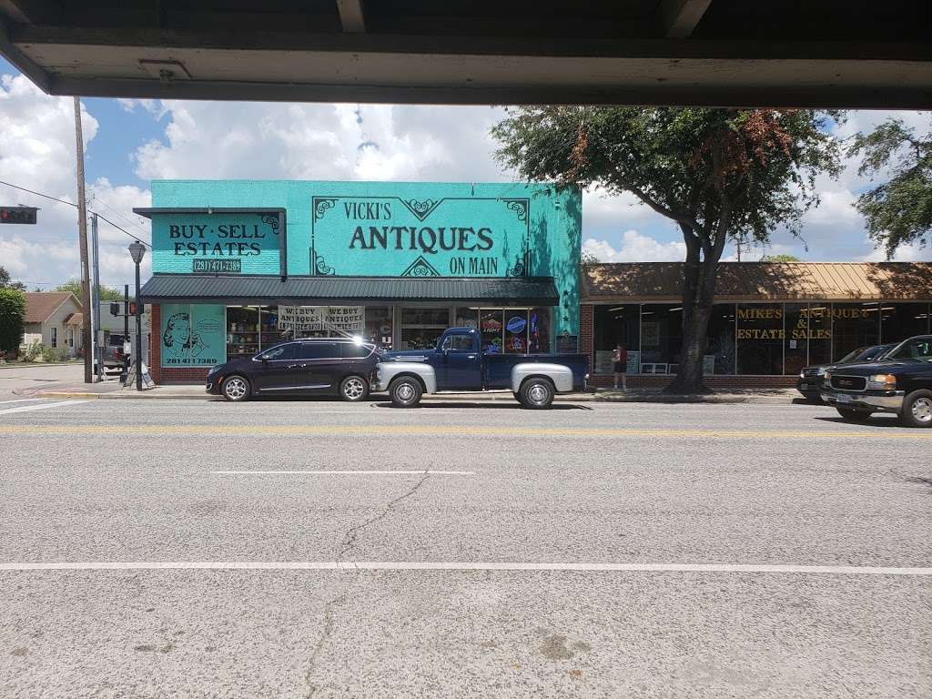 Vickis Antiques on Main | 228 W Main St, La Porte, TX 77571, USA | Phone: (281) 471-7389 Vickis Antiques on Main | 228 W Main St, La Porte, TX 77571, USA | Phone: (281) 471-7389