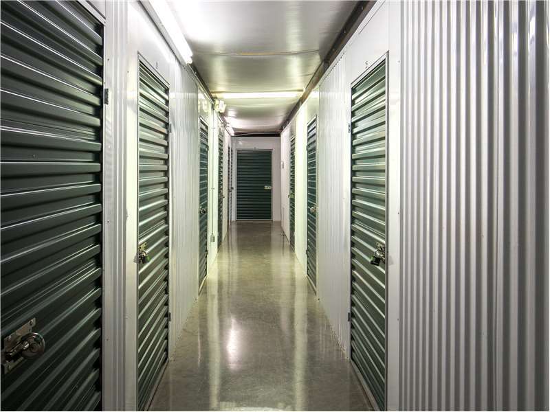 Extra Space Storage | 7720 Farley St, Overland Park, KS 66204 | Phone: (913) 642-0080