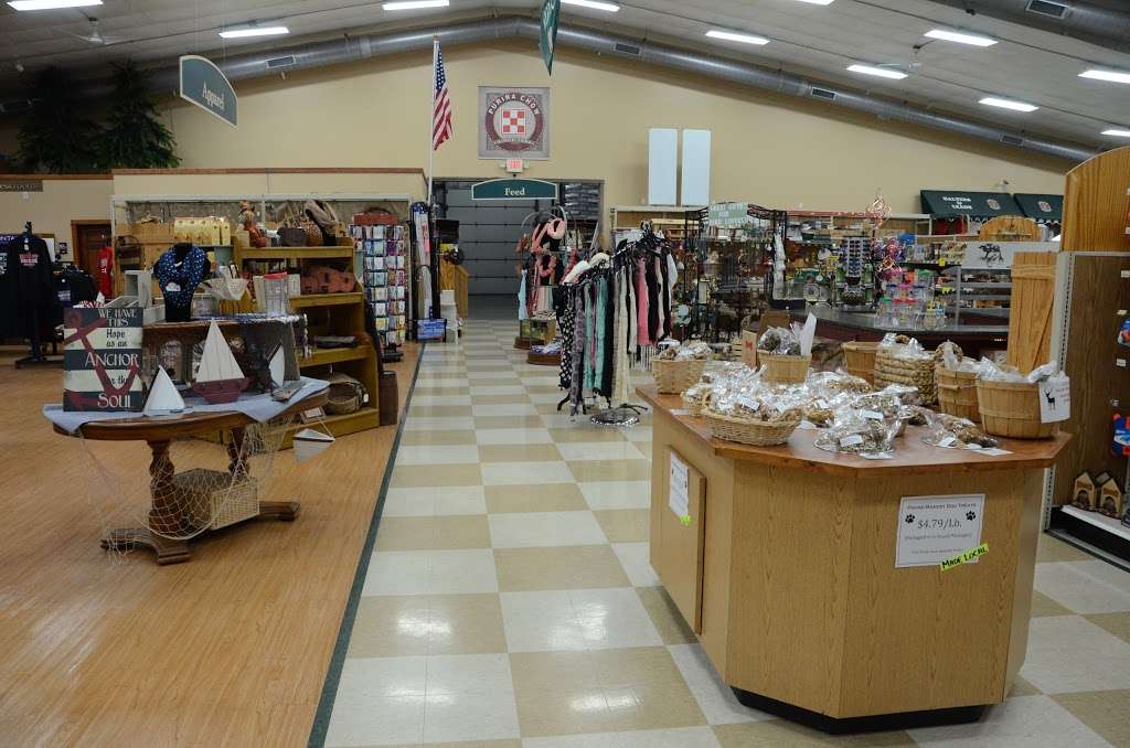 Main Street Country Store | 320 S Main St, Walworth, WI 53184, USA | Phone: (262) 275-0620