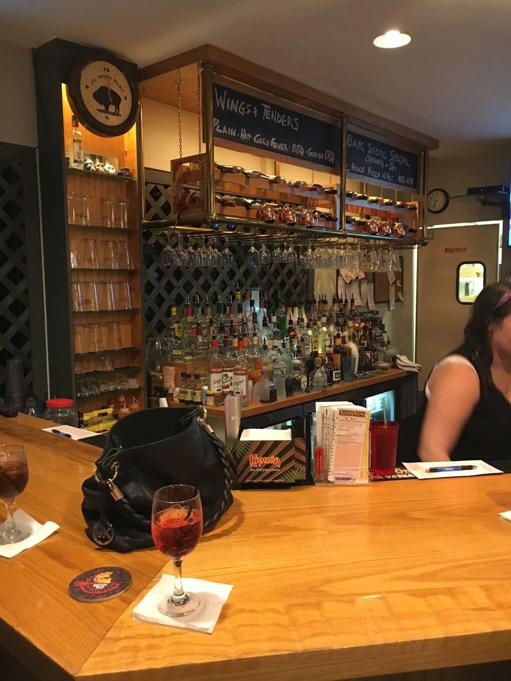 Stoneys Pub & Pizza | 456 W Grove St, Middleborough, MA 02346, USA | Phone: (508) 923-1100