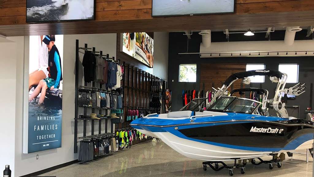 Action Water Sports | 1251 Holy Cow Rd, Polk City, FL 33868, USA | Phone: (863) 576-2288