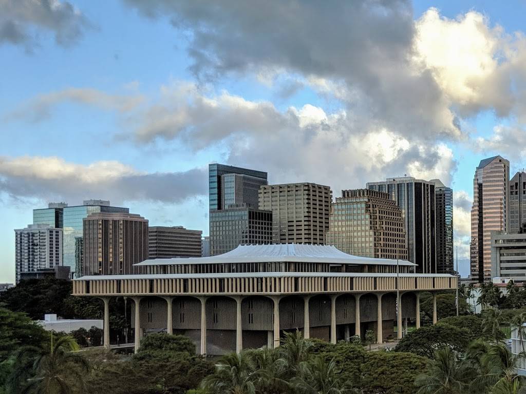 Hawaiʻi State Capitol | 415 S Beretania St, Honolulu, HI 96813, USA | Phone: (808) 587-0478