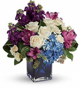 Artistic Flowers & Gifts | 6821 Broadway, Denver, CO 80221 | Phone: (303) 450-5290
