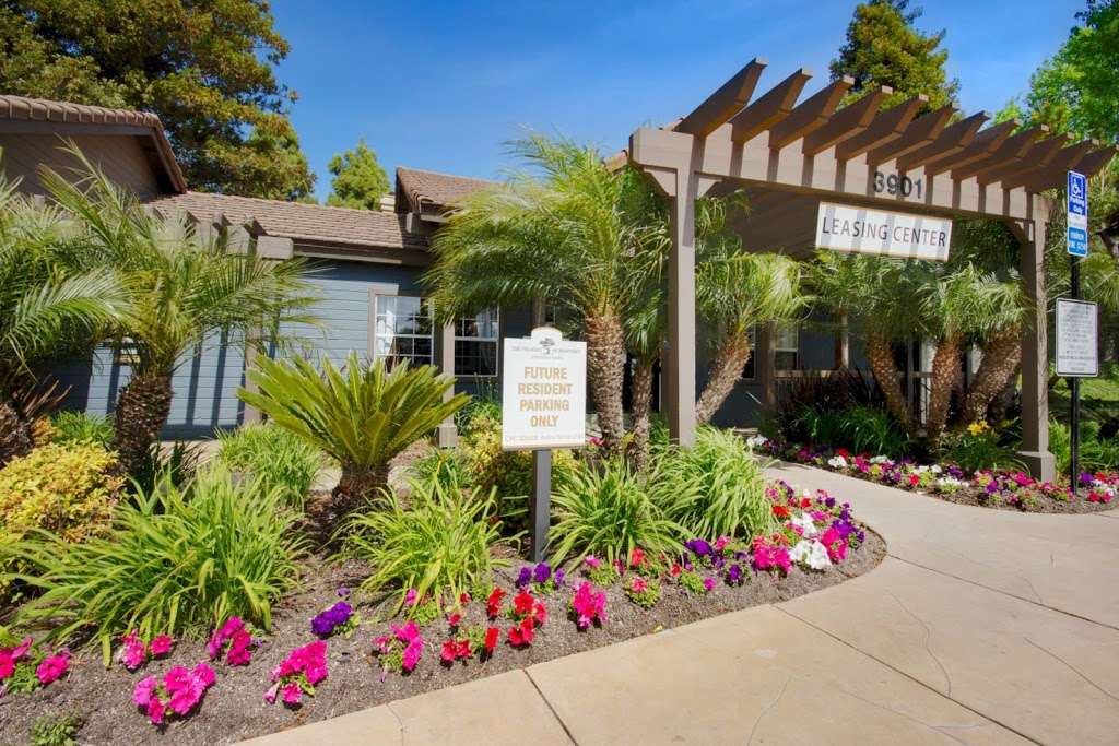 The Villages of Monterey | 2656, 3901 Mesa Dr, Oceanside, CA 92056, USA | Phone: (866) 239-7298