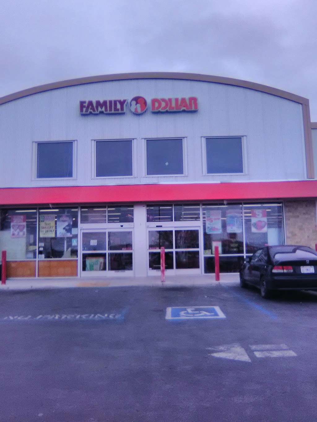 Family Dollar | 2343 CA-58 BUS, Mojave, CA 93501, USA | Phone: (661) 824-2037