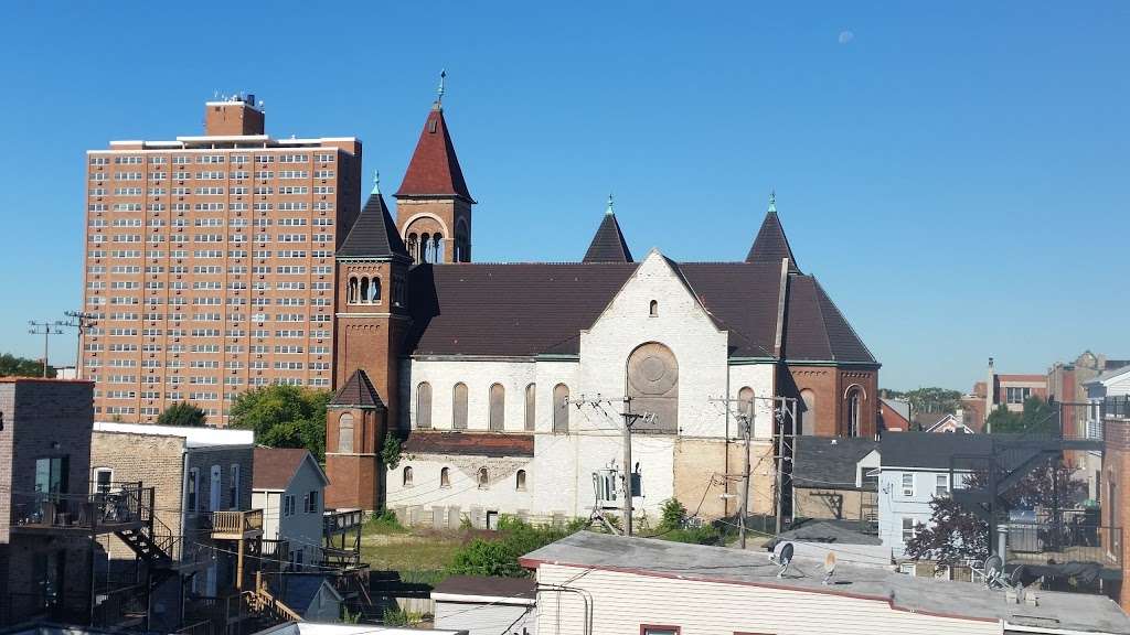 Saint Boniface Catholic Church | 1358 W Chestnut St, Chicago, IL 60642, USA