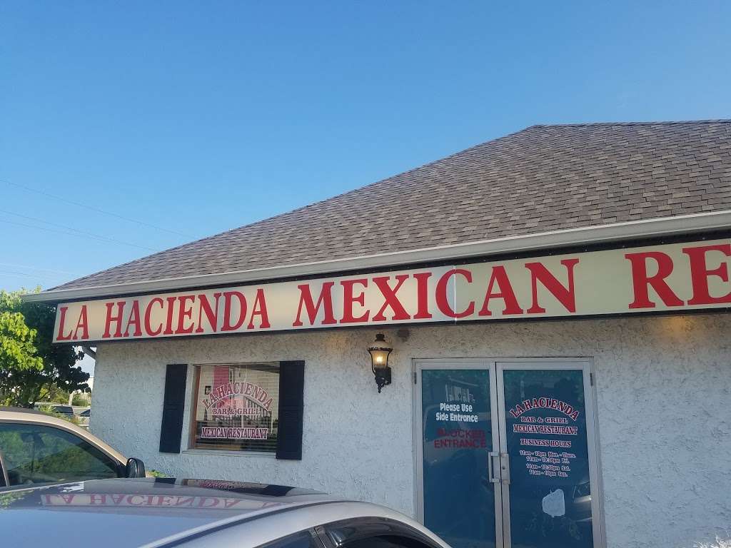 La Hacienda Mexican Restaurant | 7481 E US Hwy 36, Avon, IN 46123, USA | Phone: (317) 272-6855