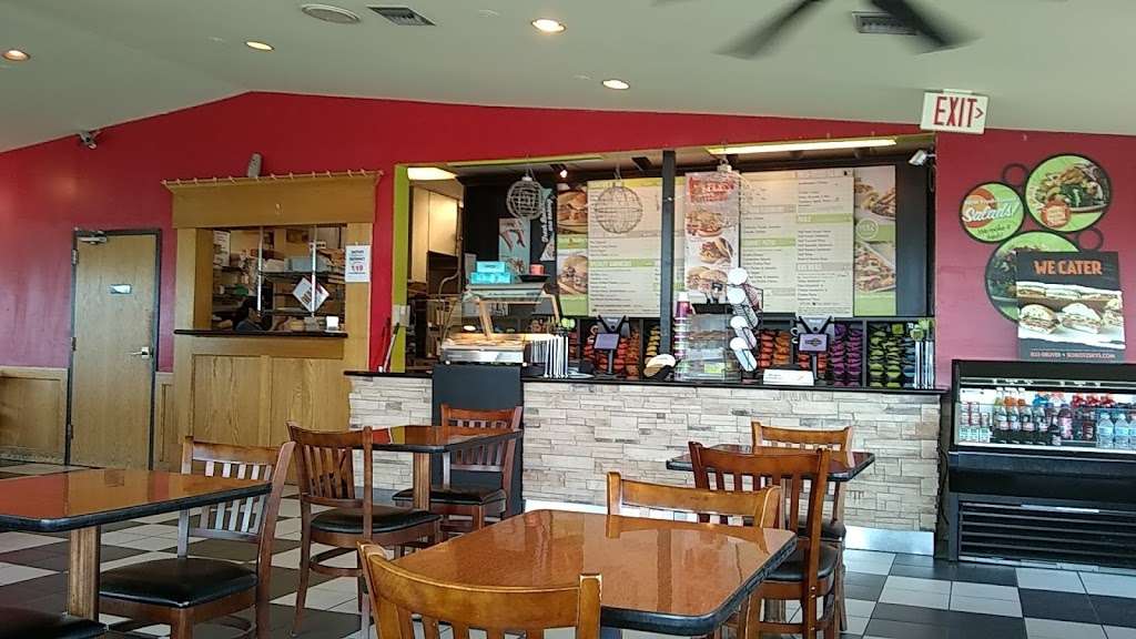Schlotzskys | 28431 Tomball Pkwy, Tomball, TX 77375, USA | Phone: (281) 357-5464