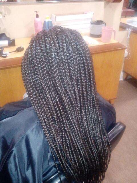 Suzie African Braiding | 4607 Garrison Blvd, Baltimore, MD 21215, USA | Phone: (443) 435-0709