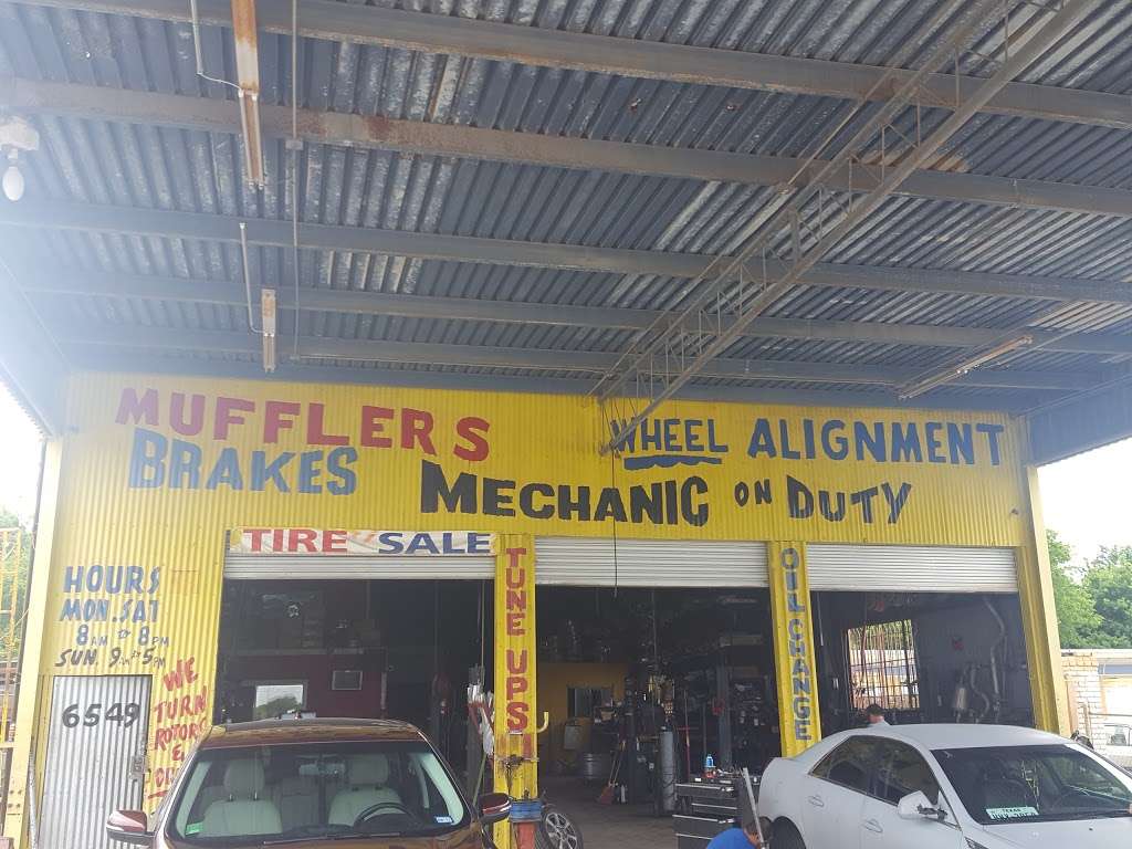 Hernandez Tire & Muffler | 6549 Enrique M. Barrera Pkwy, San Antonio, TX 78227, USA | Phone: (210) 673-3489