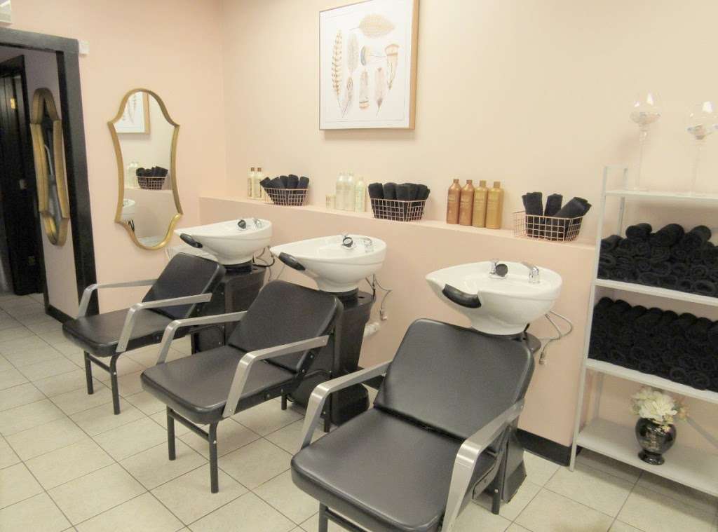 Teased Beauty Boutique | 1550 N Mason Ave, Chicago, IL 60639, USA | Phone: (773) 644-3338