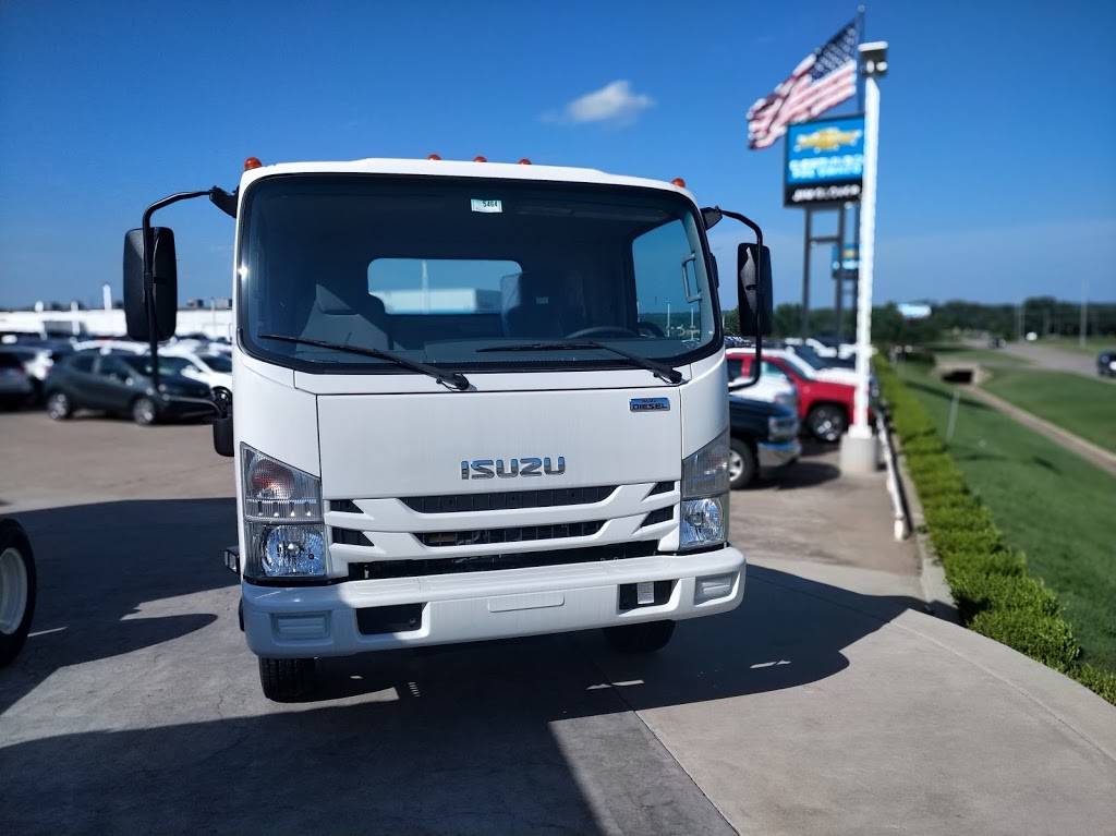 Jim Glover Isuzu | 707 W 51st St #3, Tulsa, OK 74107, USA | Phone: (918) 446-2200