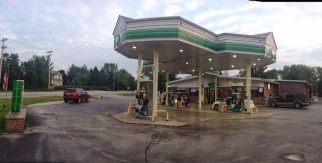 BP Pantry 41 Pewaukee Lake | W265 N2693 Meadowbrook Rd, Pewaukee, WI 53072, USA | Phone: (262) 691-9710